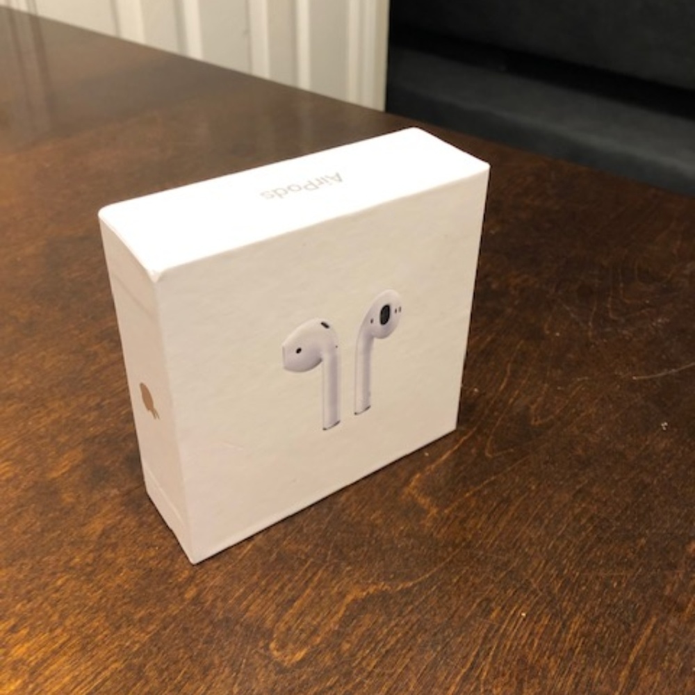 Apple AirPods with Charging Case - White